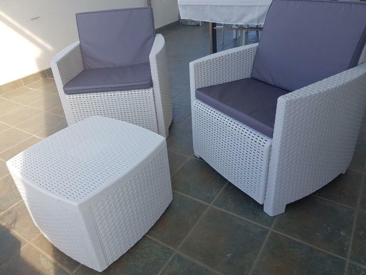 Suite Con Terrazzo Sul Mare E Discesa In Spiaggia A Gallipoli Εξωτερικό φωτογραφία